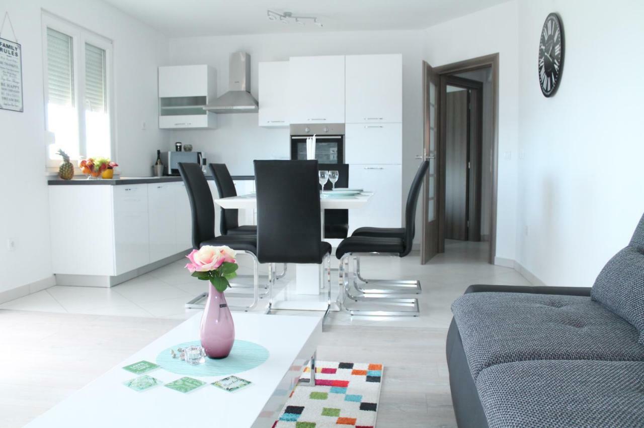 Lana I Natali Appartement Kaštela Buitenkant foto